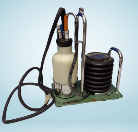 Aspirateur à pied AMBU