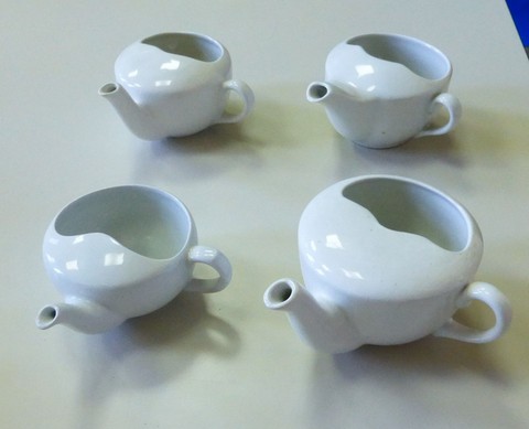 Biberons de malade porcelaine blanche
