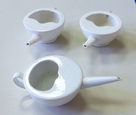 Trois biberons de malade