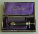 Seringue pour le sérum Méthode du Dr Roux